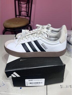size 9 Adidas White and Black Classic Sneakers with Gum Sole